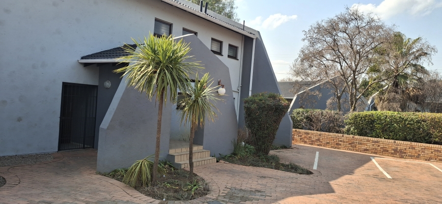 2 Bedroom Property for Sale in Northwold Gauteng