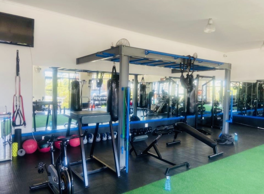 2 Bedroom Property for Sale in Oakdene Gauteng