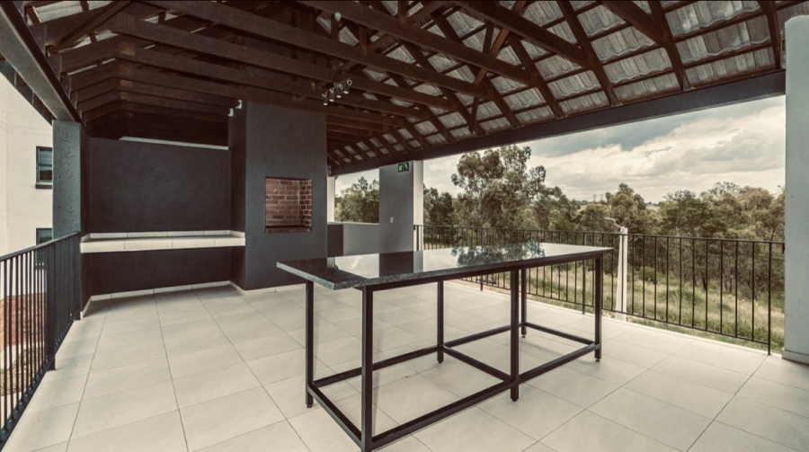 To Let 2 Bedroom Property for Rent in South Hills Gauteng