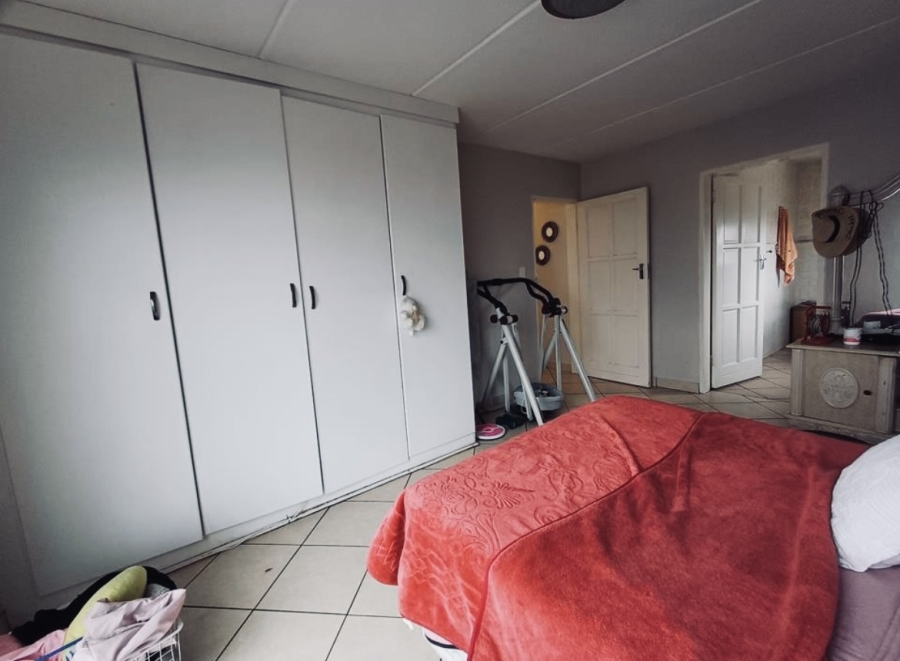 3 Bedroom Property for Sale in Risana Gauteng