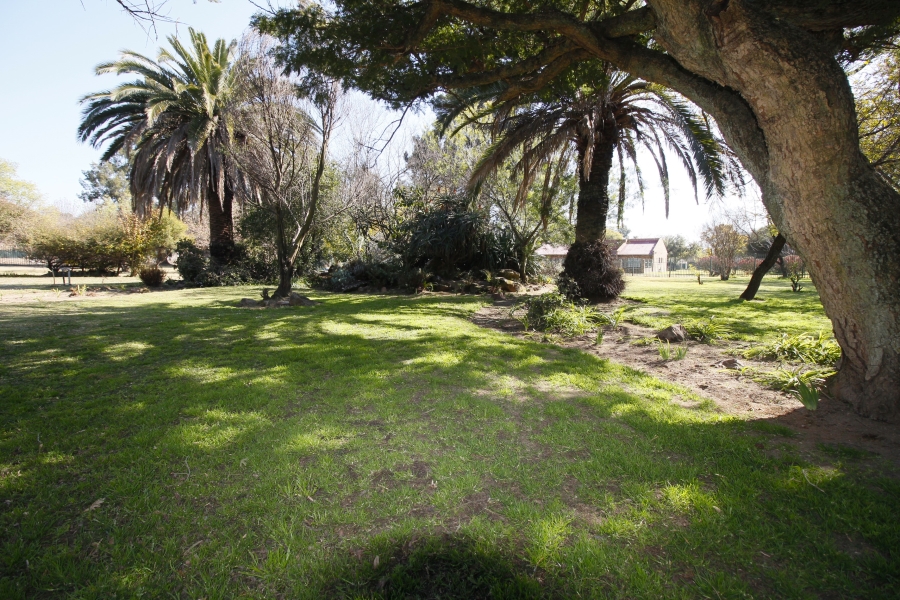 7 Bedroom Property for Sale in Glen Austin Gauteng