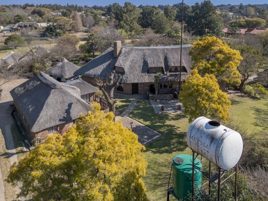 7 Bedroom Property for Sale in Glen Austin Gauteng
