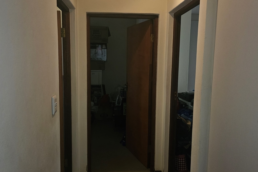 2 Bedroom Property for Sale in Erand Gardens Gauteng