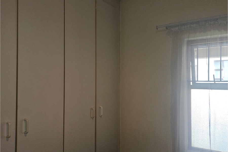 2 Bedroom Property for Sale in Erand Gardens Gauteng