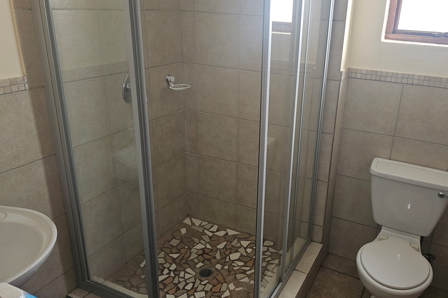 2 Bedroom Property for Sale in Erand Gardens Gauteng