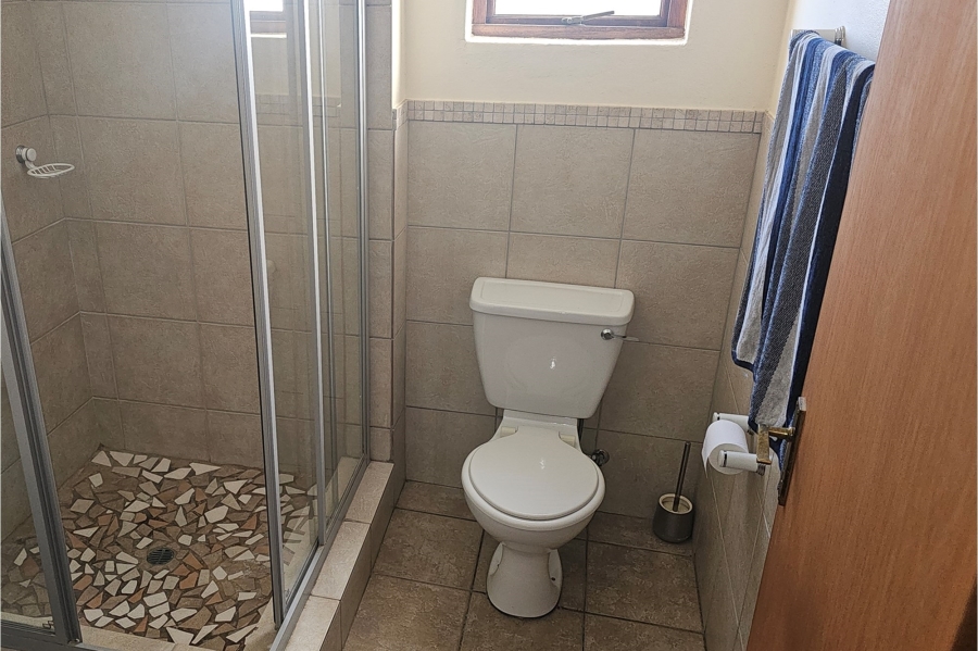 2 Bedroom Property for Sale in Erand Gardens Gauteng