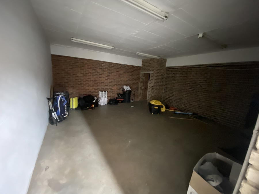 To Let commercial Property for Rent in Halfway House Gauteng