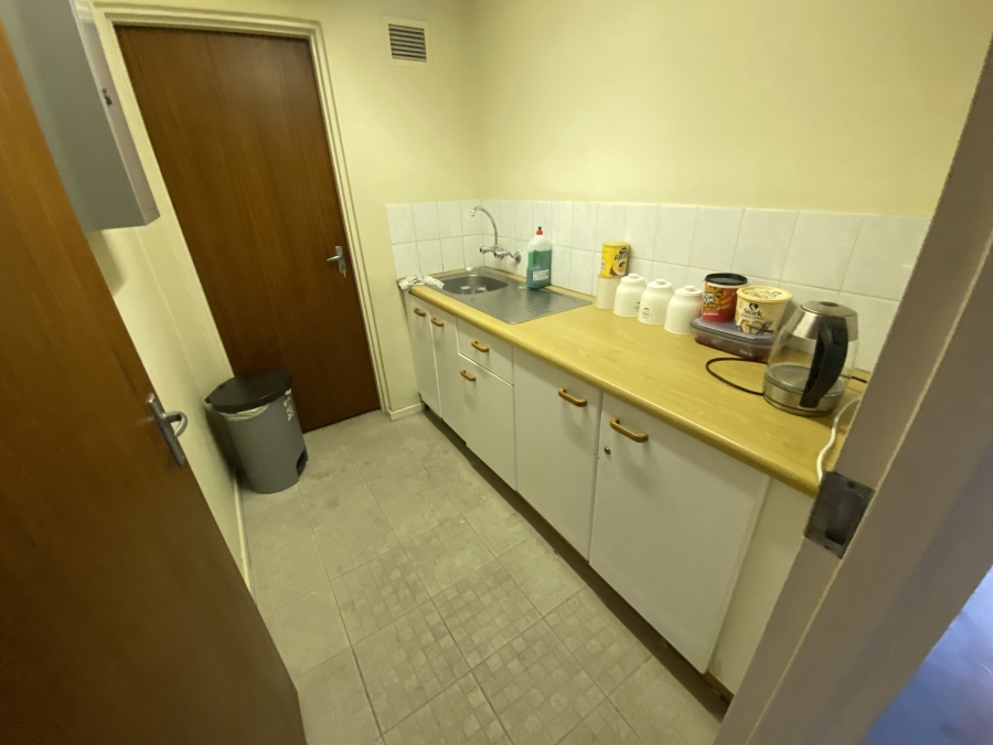 To Let commercial Property for Rent in Halfway House Gauteng