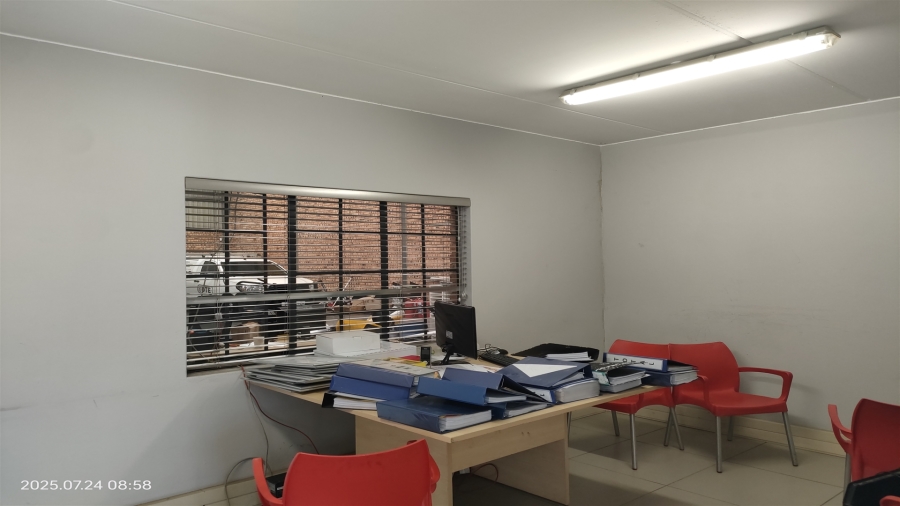 To Let commercial Property for Rent in Strijdom Park Gauteng