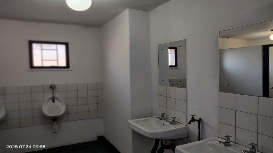 To Let commercial Property for Rent in Strijdom Park Gauteng