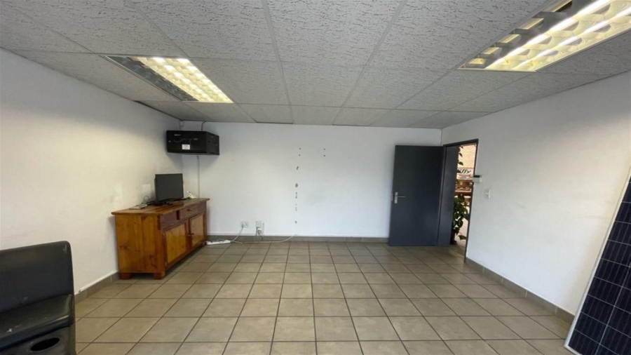 To Let commercial Property for Rent in Strijdom Park Gauteng