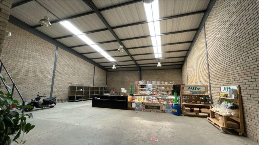 To Let commercial Property for Rent in Strijdom Park Gauteng