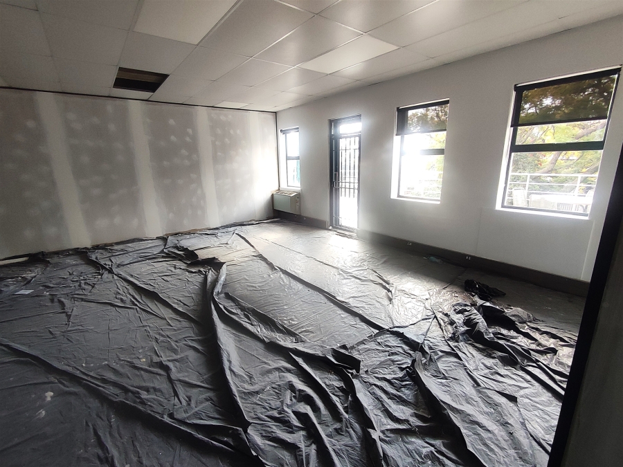 To Let commercial Property for Rent in Dunkeld West Gauteng