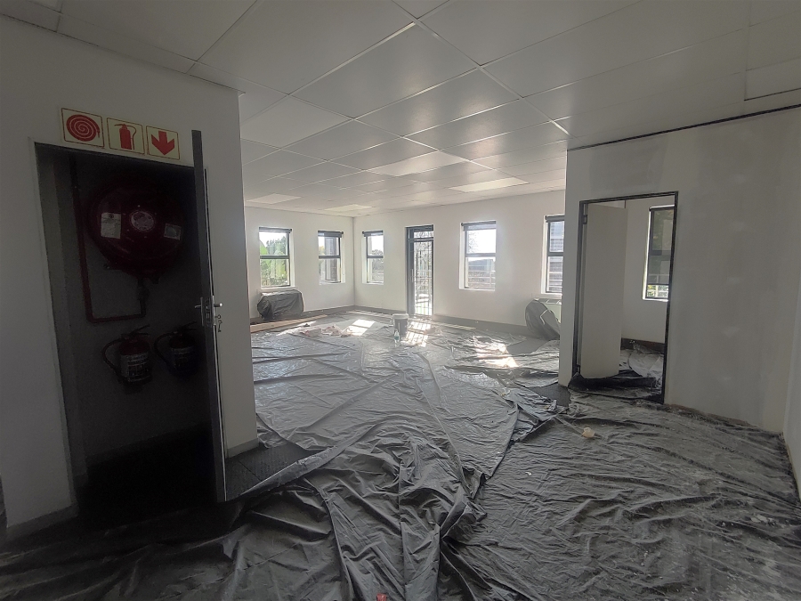 To Let commercial Property for Rent in Dunkeld West Gauteng
