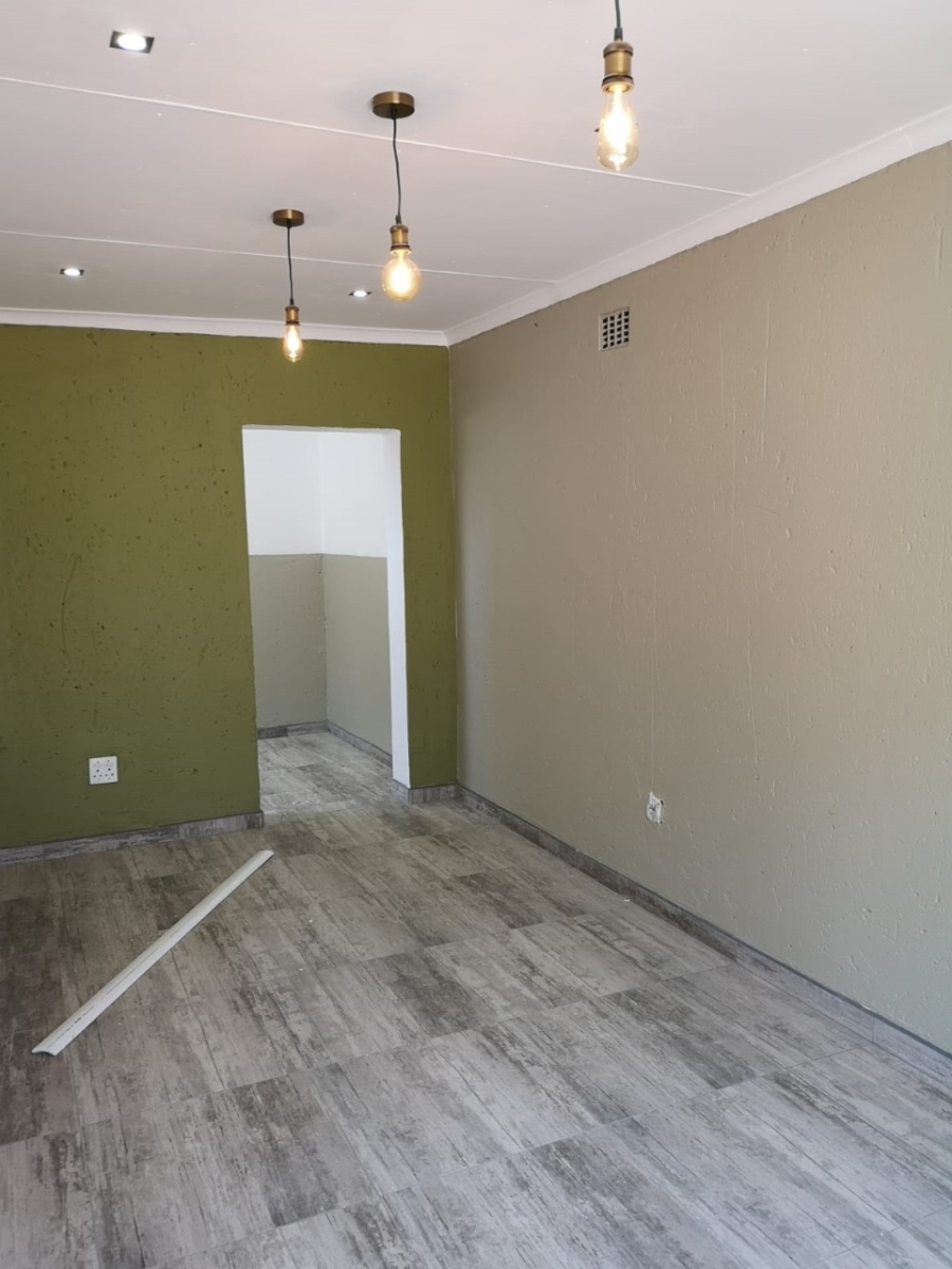 To Let commercial Property for Rent in Benoni AH Gauteng