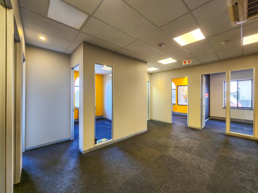 To Let commercial Property for Rent in Fourways Gauteng