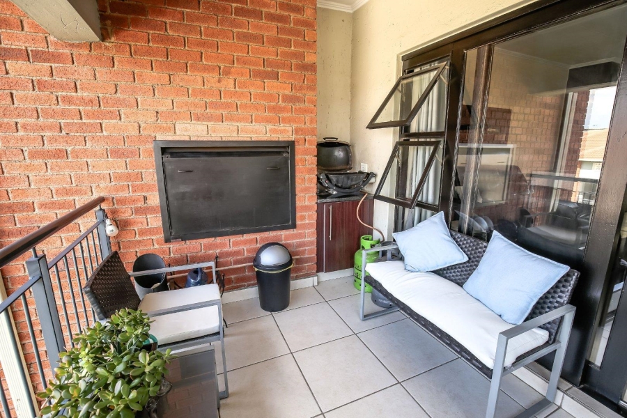 To Let 2 Bedroom Property for Rent in Greenstone Hill Gauteng