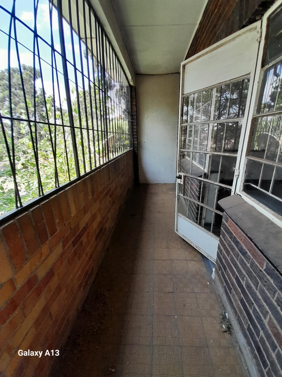 To Let 0 Bedroom Property for Rent in Rosettenville Gauteng