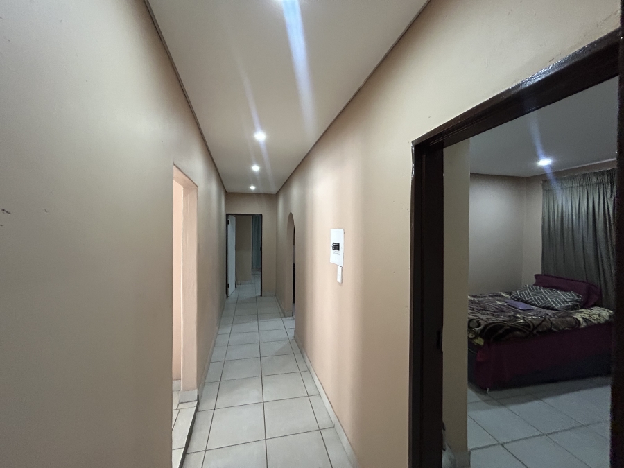 4 Bedroom Property for Sale in Soshanguve M Gauteng