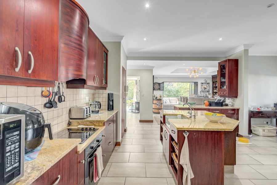 3 Bedroom Property for Sale in Kyalami Estates Gauteng