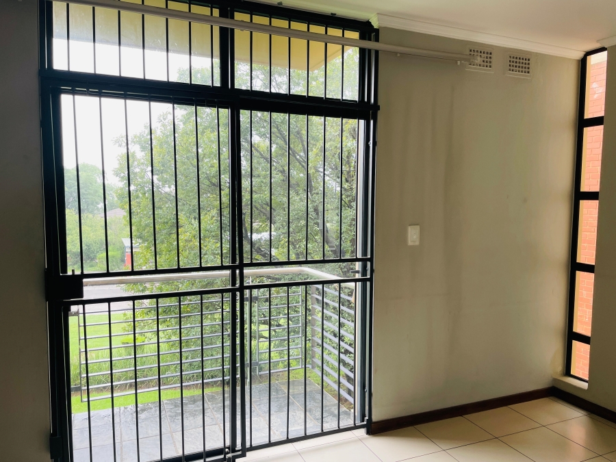 To Let 2 Bedroom Property for Rent in Jackal Creek Golf Estate Gauteng