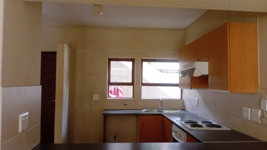 To Let 2 Bedroom Property for Rent in Sunninghill Gauteng