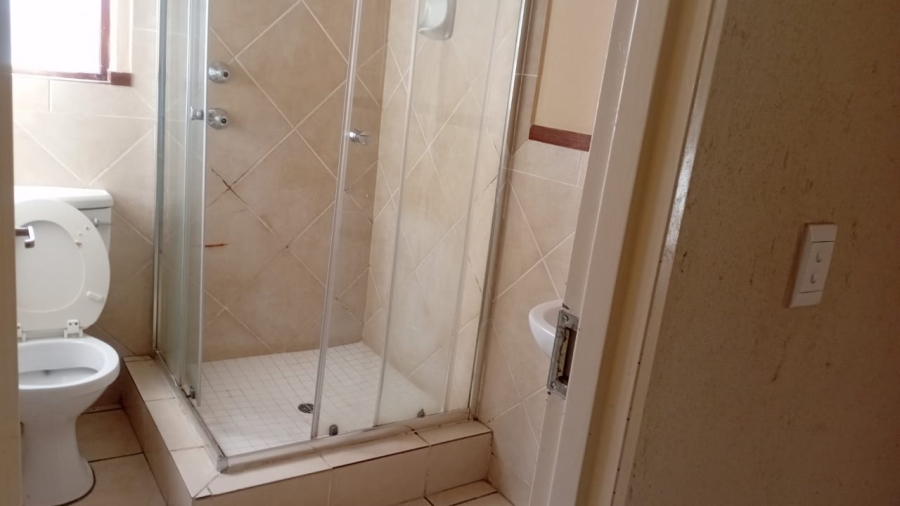 To Let 2 Bedroom Property for Rent in Sunninghill Gauteng