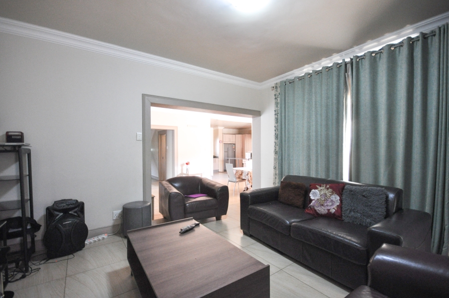 4 Bedroom Property for Sale in Equestria Gauteng