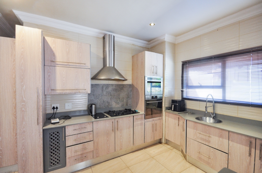 4 Bedroom Property for Sale in Equestria Gauteng