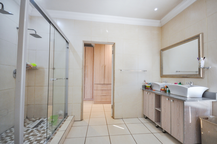 4 Bedroom Property for Sale in Equestria Gauteng