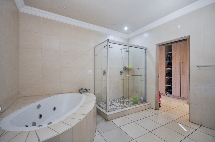 4 Bedroom Property for Sale in Equestria Gauteng