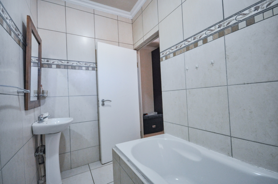 4 Bedroom Property for Sale in Equestria Gauteng