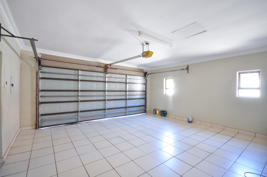 4 Bedroom Property for Sale in Equestria Gauteng