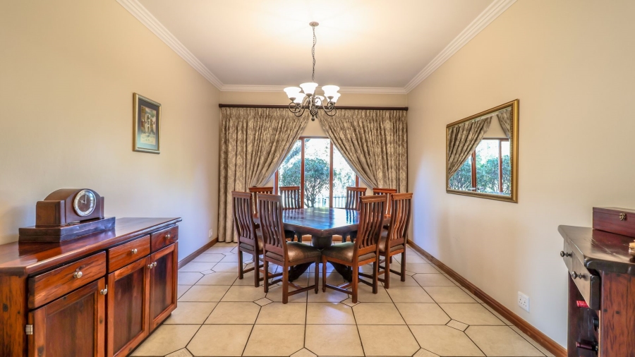 4 Bedroom Property for Sale in Tres Jolie Gauteng