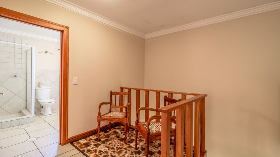 4 Bedroom Property for Sale in Tres Jolie Gauteng