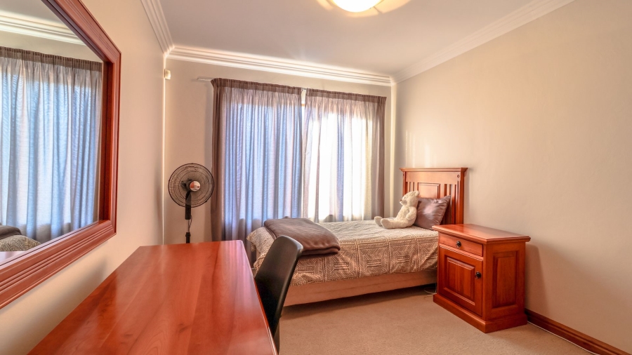 4 Bedroom Property for Sale in Tres Jolie Gauteng