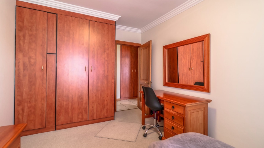 4 Bedroom Property for Sale in Tres Jolie Gauteng