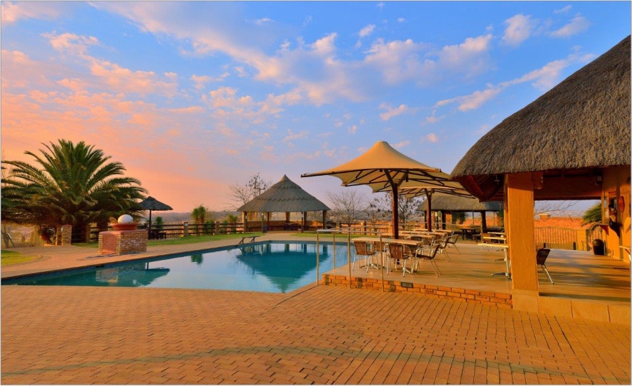 17 Bedroom Property for Sale in Chartwell Gauteng