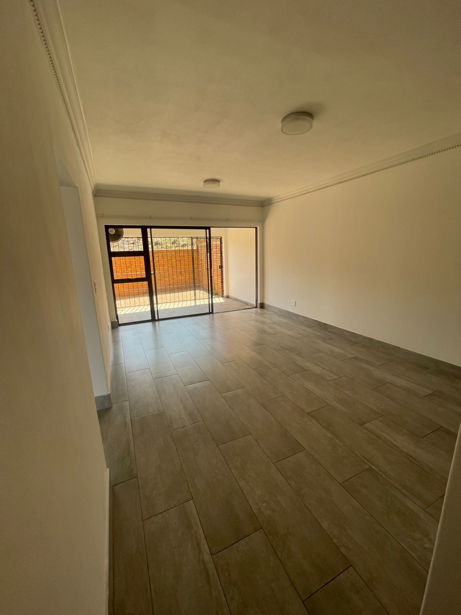 To Let 2 Bedroom Property for Rent in Oakdene Gauteng