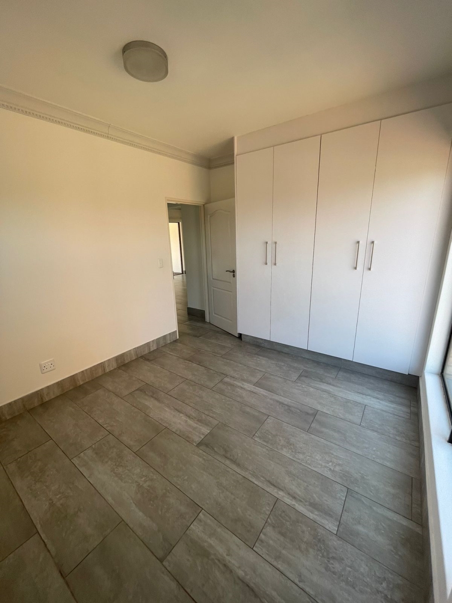 To Let 2 Bedroom Property for Rent in Oakdene Gauteng