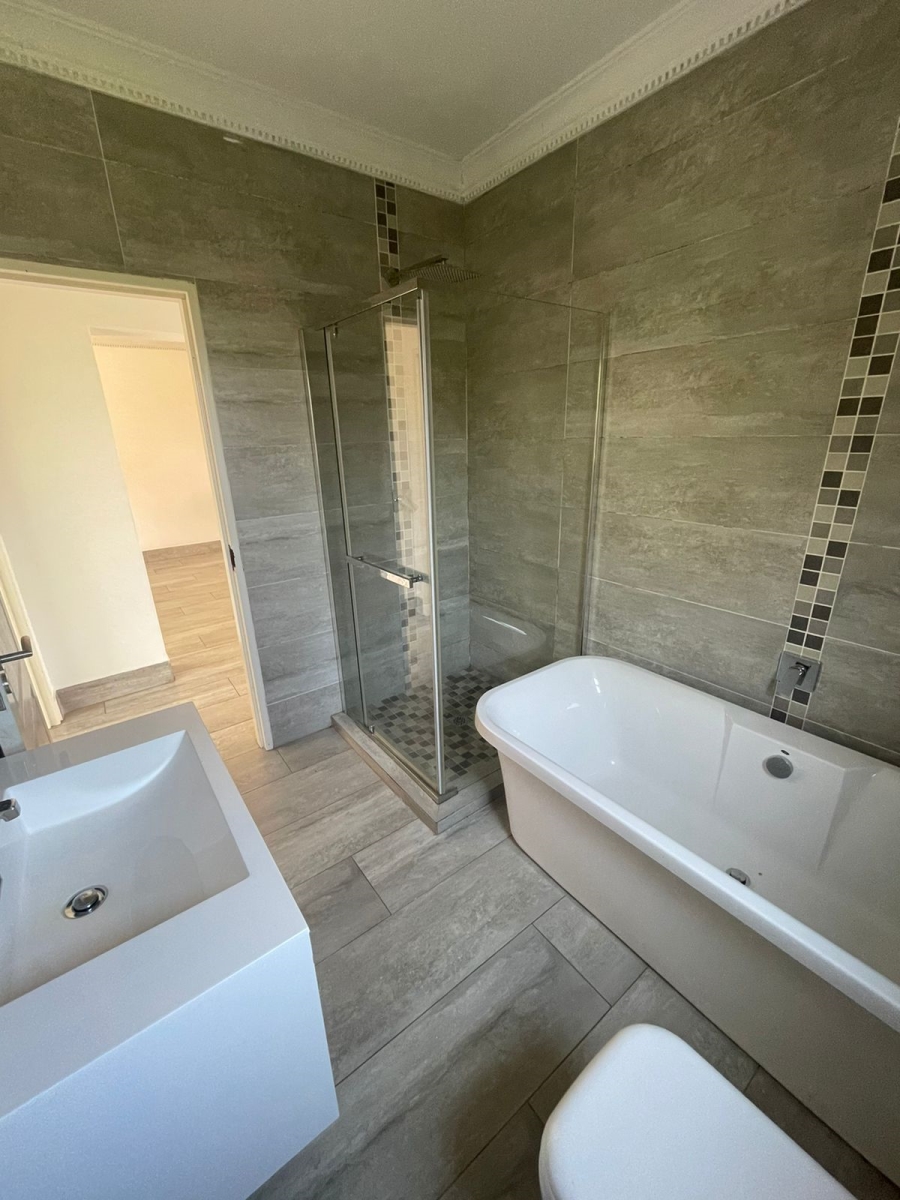 To Let 2 Bedroom Property for Rent in Oakdene Gauteng