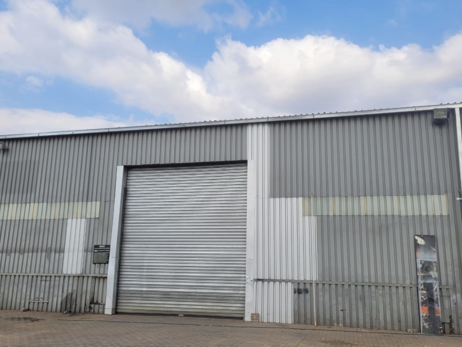 Commercial Property for Sale in Clayville Industria Gauteng