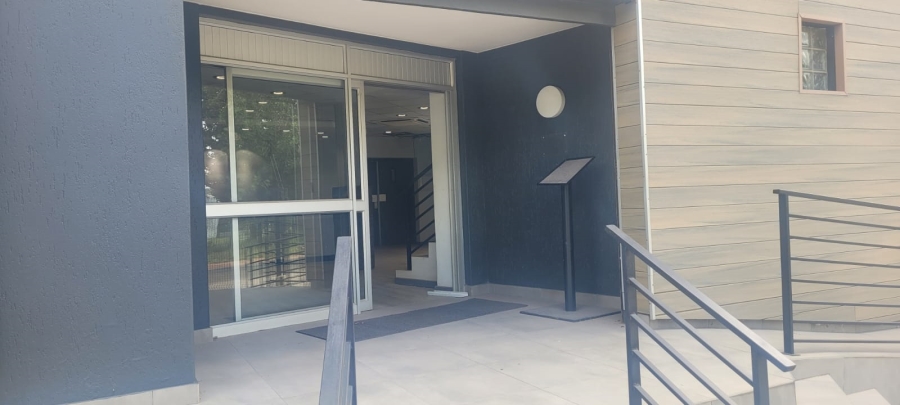 To Let commercial Property for Rent in Clayville East Gauteng