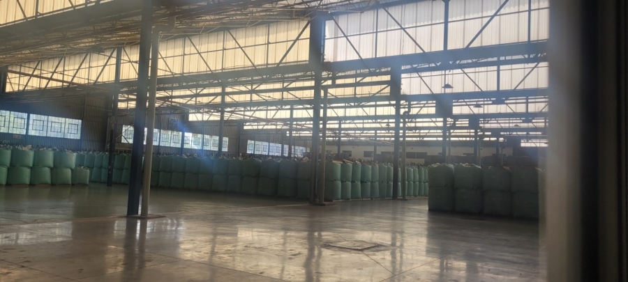 To Let commercial Property for Rent in Clayville East Gauteng