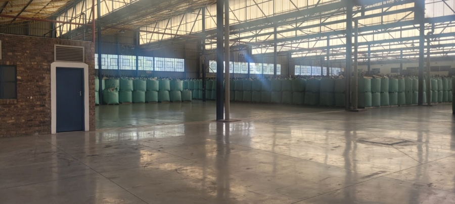 To Let commercial Property for Rent in Clayville East Gauteng