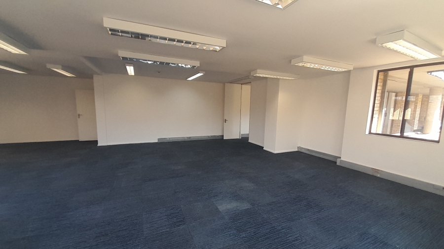 To Let commercial Property for Rent in Vorna Valley Gauteng