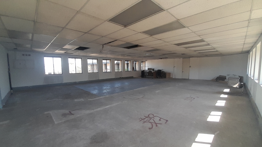 To Let commercial Property for Rent in Vorna Valley Gauteng