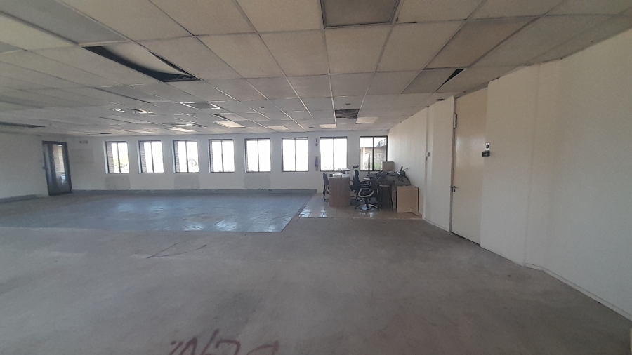 To Let commercial Property for Rent in Vorna Valley Gauteng