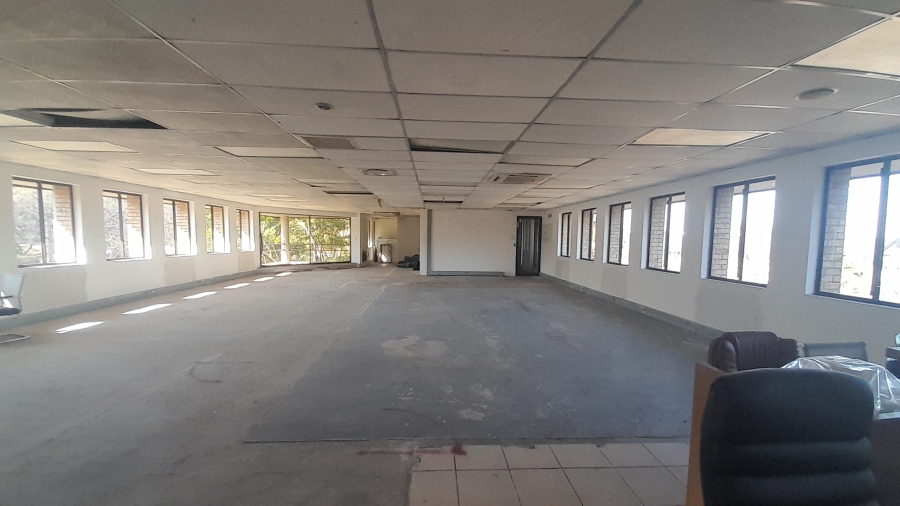 To Let commercial Property for Rent in Vorna Valley Gauteng
