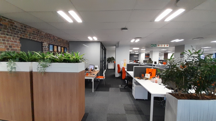 To Let commercial Property for Rent in Vorna Valley Gauteng